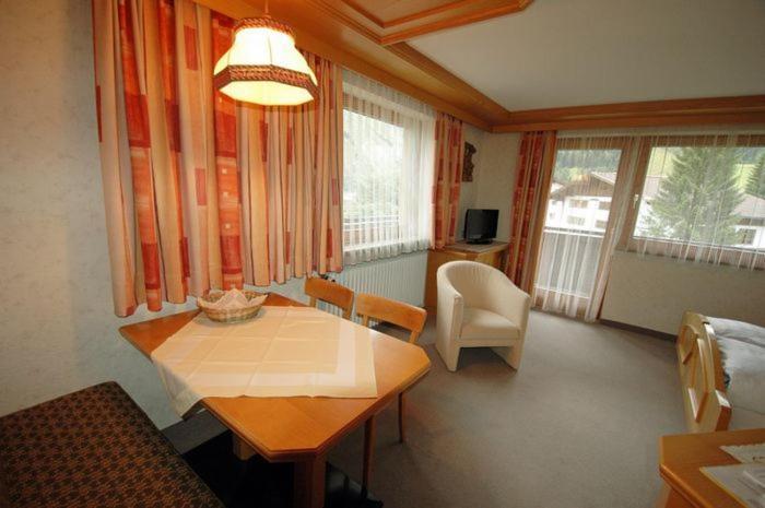 Apartamento Tanneck Garni Berwang Habitación foto